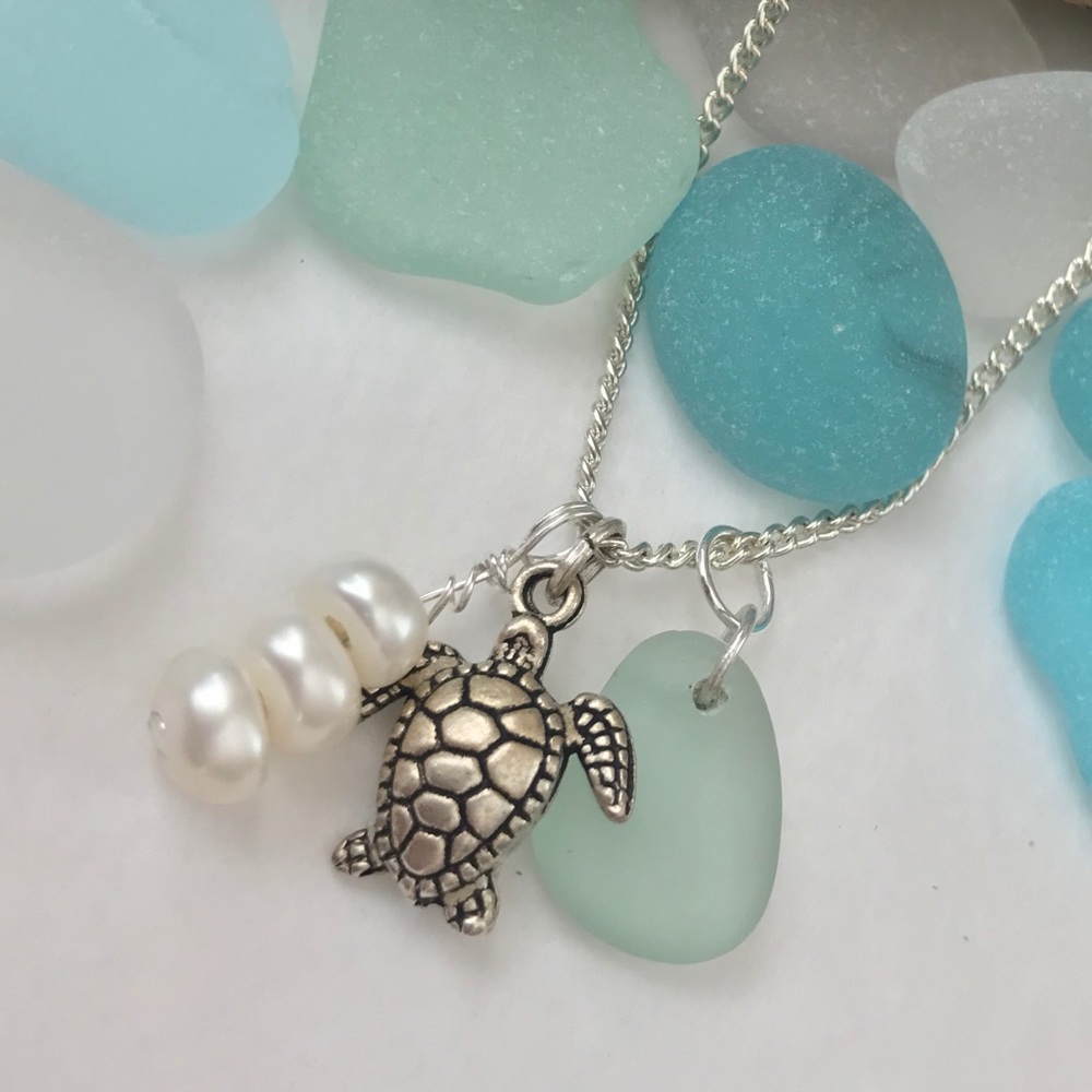 Seafoam SEAGLASS, Charm &Freshwater Pearl Necklace